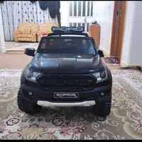 ماشین شارژی مدل فورد.درحد نو