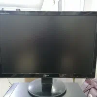 مونیتور ال‌جی 22 اینچ تمیز