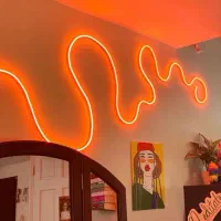 کلیه خدمات برق صنعتی و ساختمان