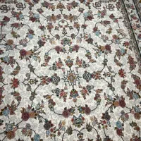 فرش|فرش|تهران, فلسطین (میدان انقلاب)|دیوار