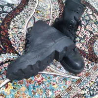 یک جفت پوتین