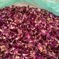 گل محمدی خشک