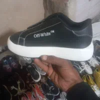 کفش فروش فوری زیر قیمت گذاشتم