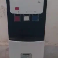 دستگاه آب سرد و گرم و یخچال کوچک