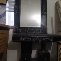 میز و آینه