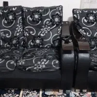 مبل راحتی.