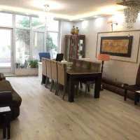 ۵۰متر واحد شیک مناسب دفتر/سالن زیبایی/حیاط اختصاصی