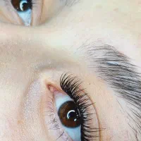 تخفیف ویژه کاشت مژه