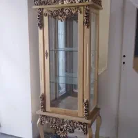 ساعت و گنجه