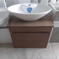 روشویی و آینه ۳۰ درصد تخفیف در اسلامشهر|لوازم سرویس بهداشتی|اسلامشهر, شهرک قائمیه|دیوار