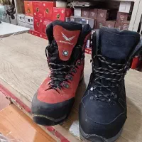 پوتین کوهنوردی