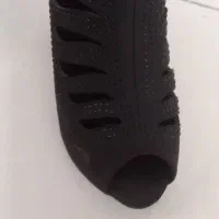 کفش مجلسی وگلدان ساعت و....