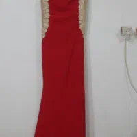 لباس مجلسی|لباس|مشهد, کوشش|دیوار