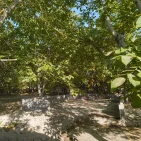 باغ . عطاآباد