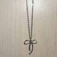 گردنبند پاپون نقره ای