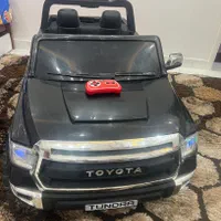 ماشین شارژی تویوتا