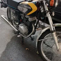 موتور  سیکلت هندا ۱۲۵