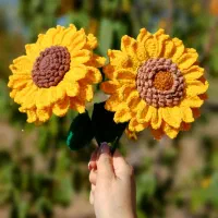 گل های  آفتابگردون بافتنی