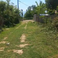 ۱۲۰۰ متر زمین داخل طرح