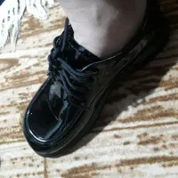 کفش زنانه اسپرت ورنی براق و زیبا ، شماره ۳۹