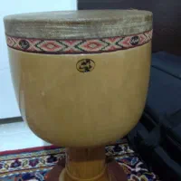 تنبک|سازهای سنتی|اصفهان, بهارستان|دیوار