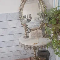 اینه و شمعدان و کنسول