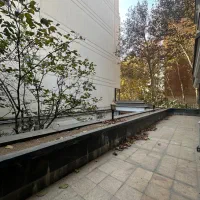 245 متر 4 خواب فرمانیه شرقی / ویو مشجر /تاپ لوکیشن