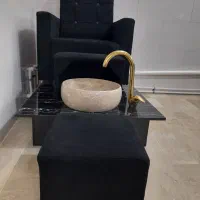 فروش فوری لوازم سالن زیبایی