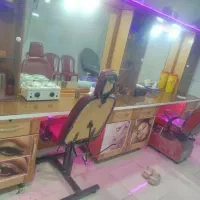 لوازم آرایشگاه زنانه|آرایشگاه و سالنهای زیبایی|سراوان, |دیوار