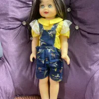 عروسک خارجی قدیمی تمام گوشتی بسیار زیبا ۲۳سانتی