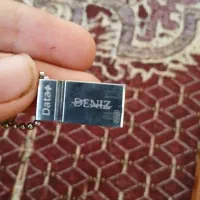 فلش ۶۴گیگ
