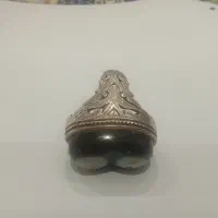 انگشتر زا زاینده|کلکسیون اشیاء عتیقه|تهران, باغ خزانه|دیوار