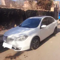 اتومبیل برلیانس ۳۳۰ اتومات|خودرو سواری و وانت|تهران, اسفندیاری|دیوار