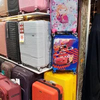 چمدان کودک وارداتی|کیف، کفش، کمربند|قم, باجک یک|دیوار