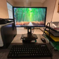 مینی کیس i5 لنوو با مانیتور، کیبورد و ماوس