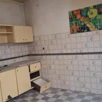 یک واحد ویلایی در خاقانی نیاز به بازسازی|فروش خانه و ویلا|شاهین‌شهر, فیض|دیوار