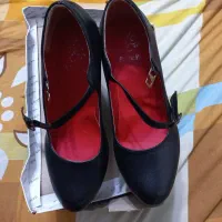 دو عدد کفش مجلسی با پاشنه ۵ سانت سایز ۳۸ و ۳۹|کیف، کفش، کمربند|رشت, رشتیان|دیوار