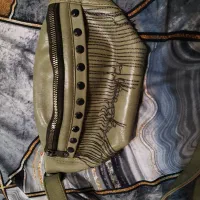 کیف کمری کاملا نو و سالم