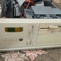 کیس کامپیوتر و مانیتور بیم beam