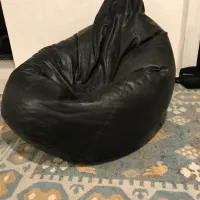 پاف  چرم بین بگ درجه یک   سایز بزرگ  بدون پارگی