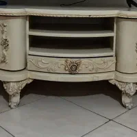 میز تلویزیون کاملاسالم ومحکم