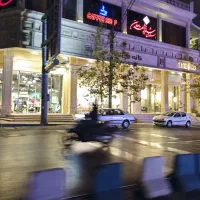۹۰ متر مغازه بر خیابان اصلی شریعتی قبل تقاطع ظفر