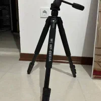 دوربین canon 750dبه همراه دو لنز 50mmفیکس و 18-135|دوربین عکاسی و فیلم‌برداری|همدان, |دیوار