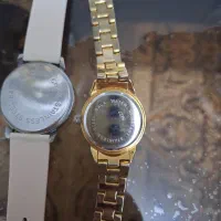 ساعت|ساعت|رباط‌کریم, رباط‌کریم|دیوار