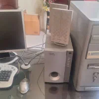 ست کامپیوتر اداری به همراه تمام وسایل و تجهیزات