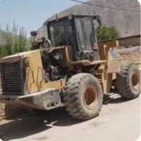 اجاره لودر به صورت شیفتی وماهانه همراه با کامیون