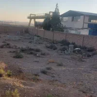 زمین چهار دیواری