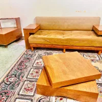 مبل 7 نفره همراه با میز عسلی و کنج