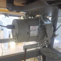 سردوز / زیگزال|چرخ خیاطی و ریسندگی|بانه, |دیوار