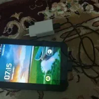 یک عدد تبلت سالم سالم هست سیم کارت می‌خورد